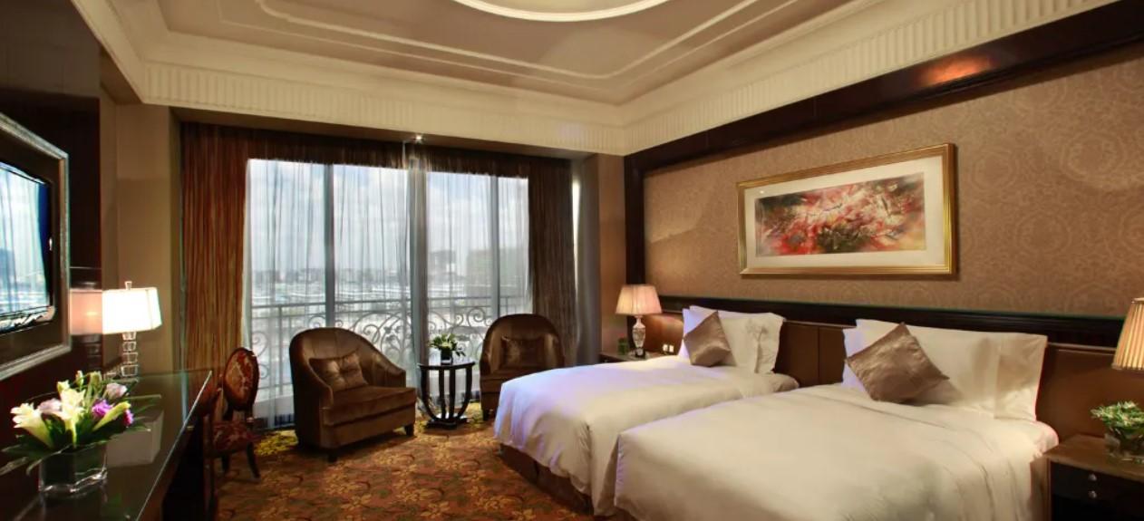 Chateau Star River Pudong Shanghai Exterior photo
